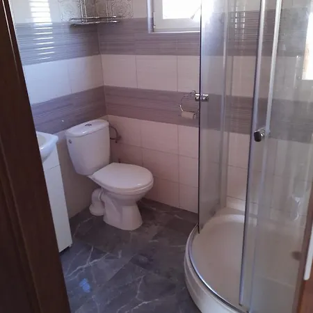 度假居 Oliwia Letniskowe